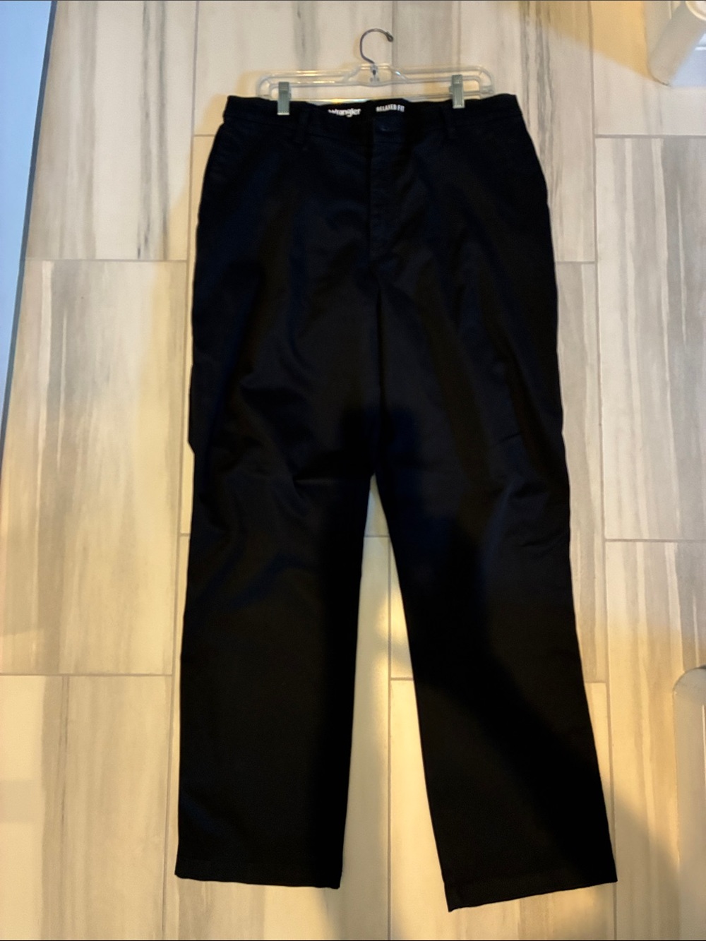 Wrangler Navy Blue Men’s Relaxed fit Slacks 36x 34